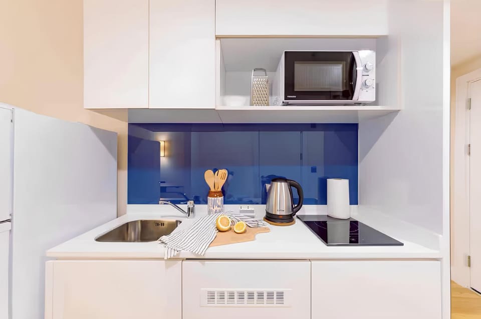 Coffee/tea facilities, Kitchen or kitchenette, Food and drinks, Food, minibar, oven, pet friendly, stove, toaster
