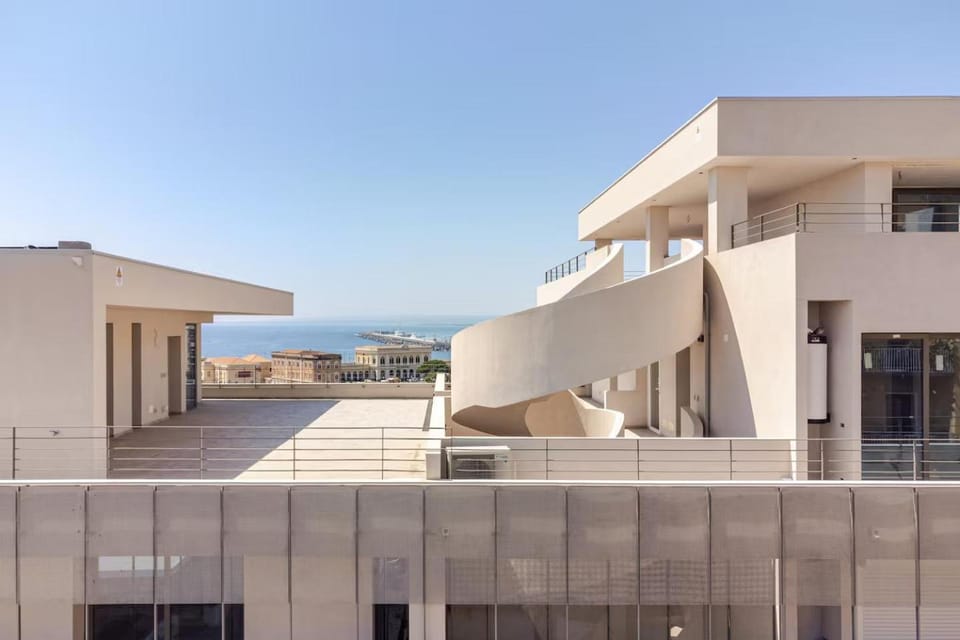 Property building, Sea view