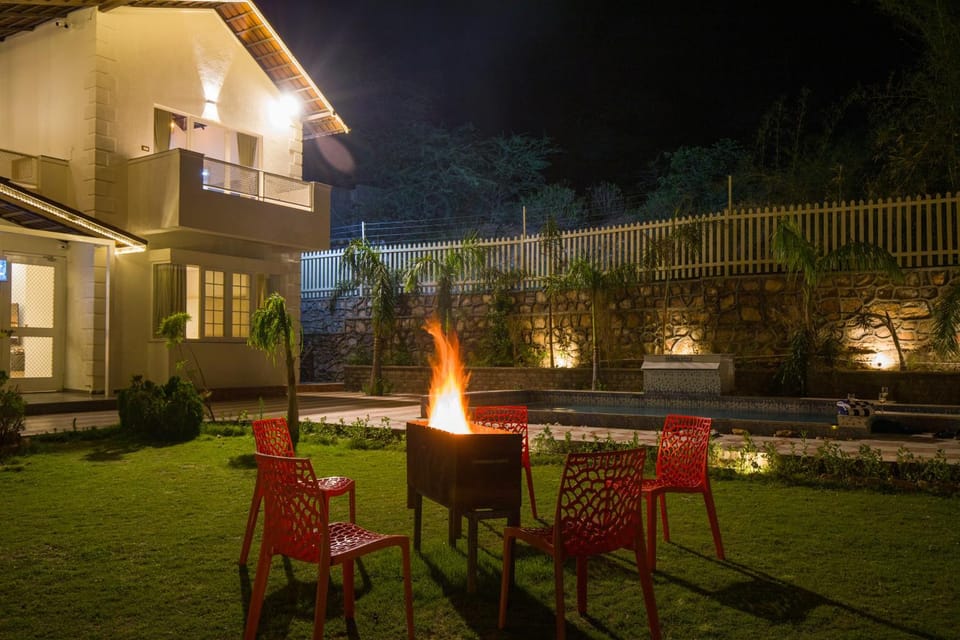 Night, Garden
