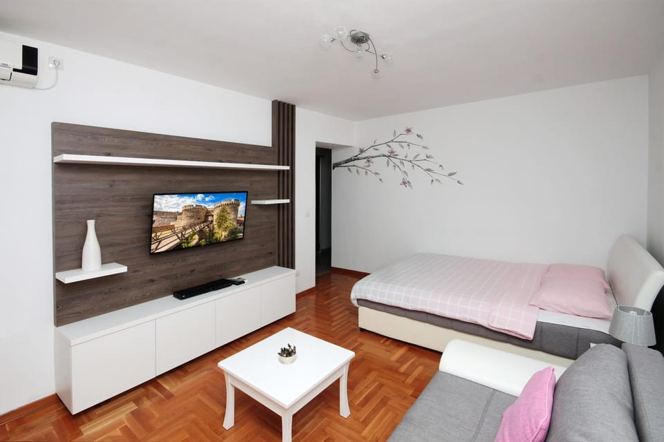 Apartment Lilly Apartment in Belgrade
