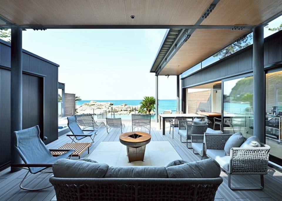 Day, Natural landscape, View (from property/room), Balcony/Terrace, Balcony/Terrace, Dining area, Sea view