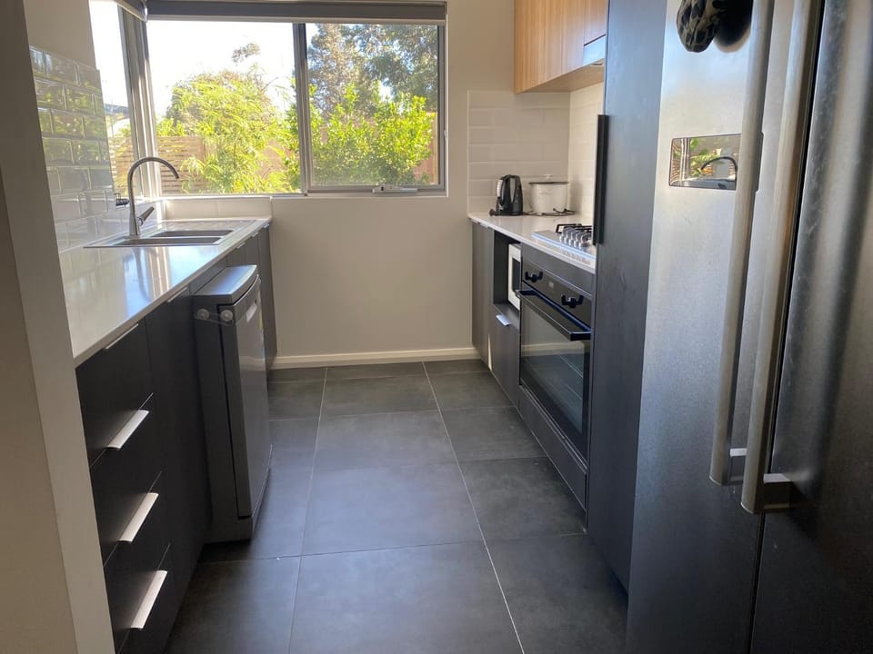 Canning Vale Family Accommodation House in Canning Vale