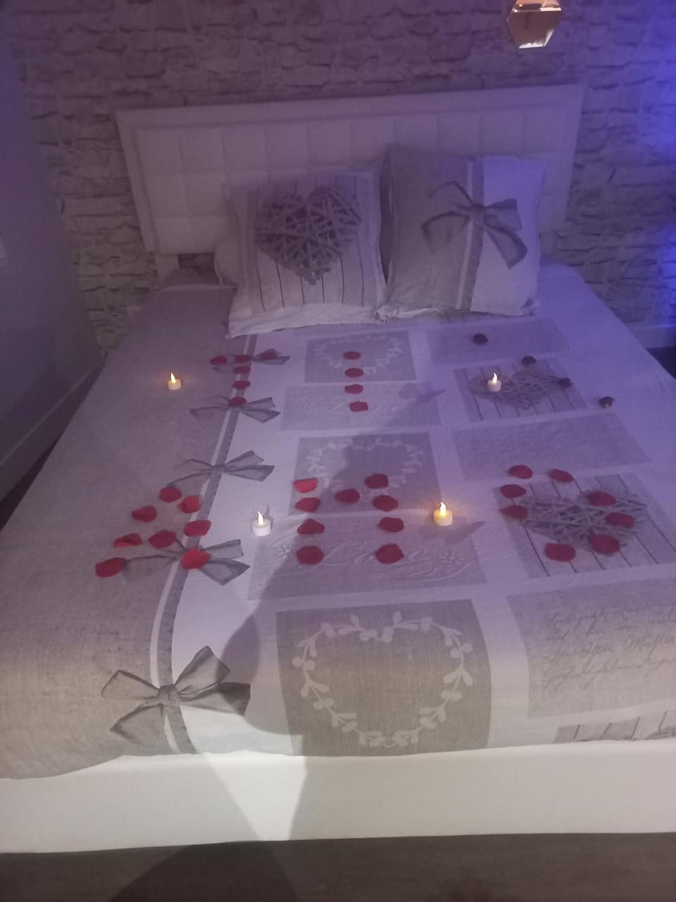 La suite de Chez Adeline , 45 minutes from Beauval Zoo Apartment in Centre-Val de Loire
