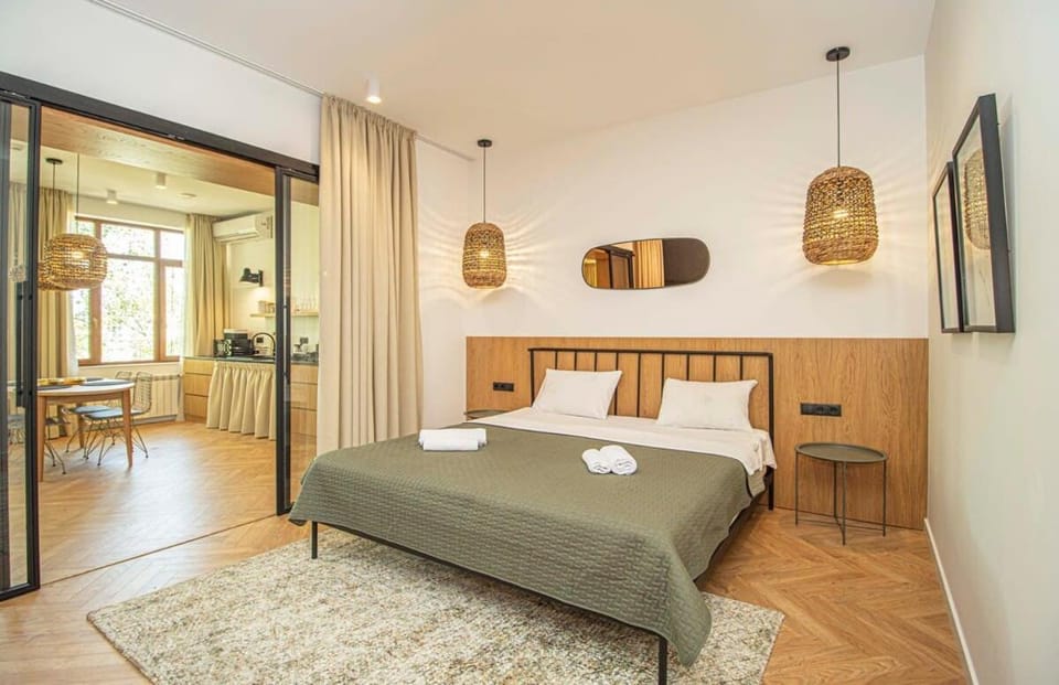 Cozy 1BR Apartment - By Wehost House in Tbilisi, Georgia