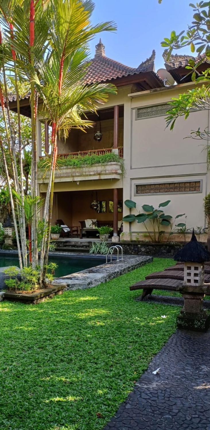Property building, Natural landscape, Garden view