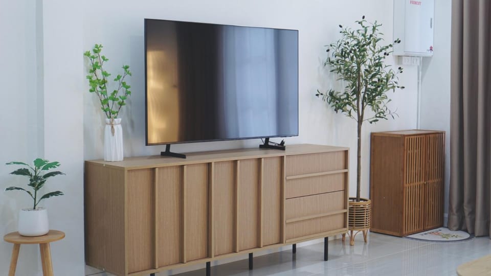Communal lounge/ TV room, TV and multimedia, Evening entertainment