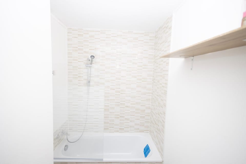 Chambres Privées Gagny Paris en 20 min Bed and Breakfast in Gagny