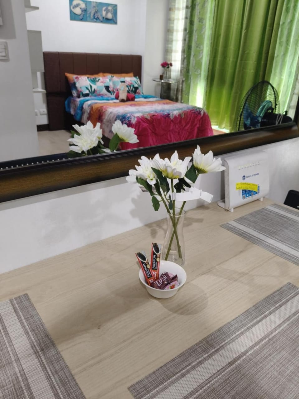 LDN Two Palm Tree Newport Home Apartment hotel in Pasay