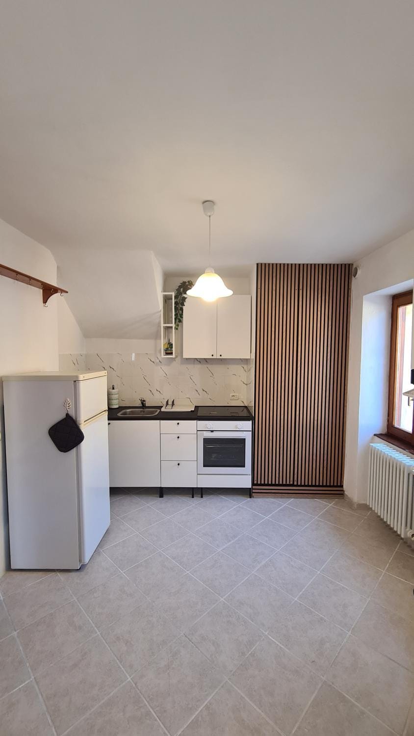 Kitchen or kitchenette, Living room