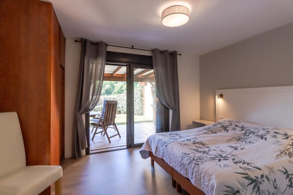 Property building, Living room, Bedroom