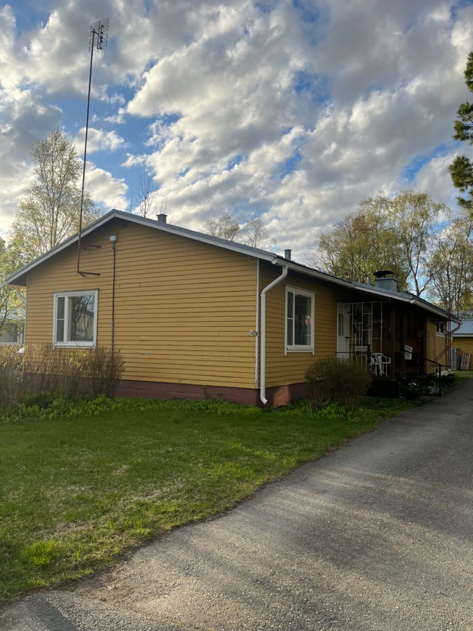 Property building, Day