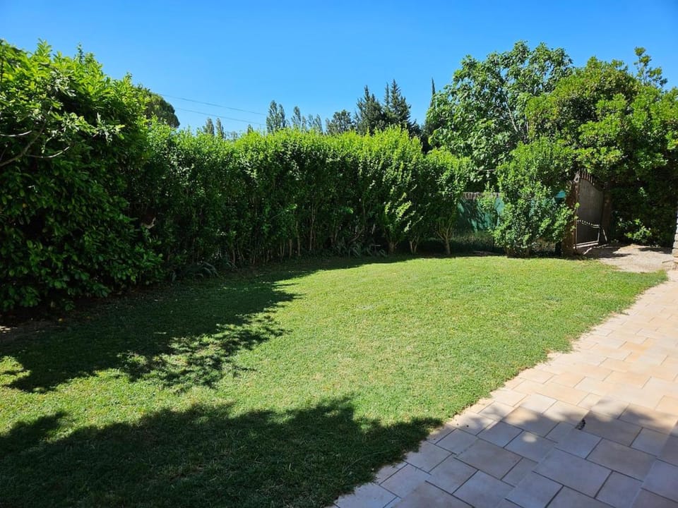 Appartement au calme Apartment in Provence-Alpes-Côte d'Azur