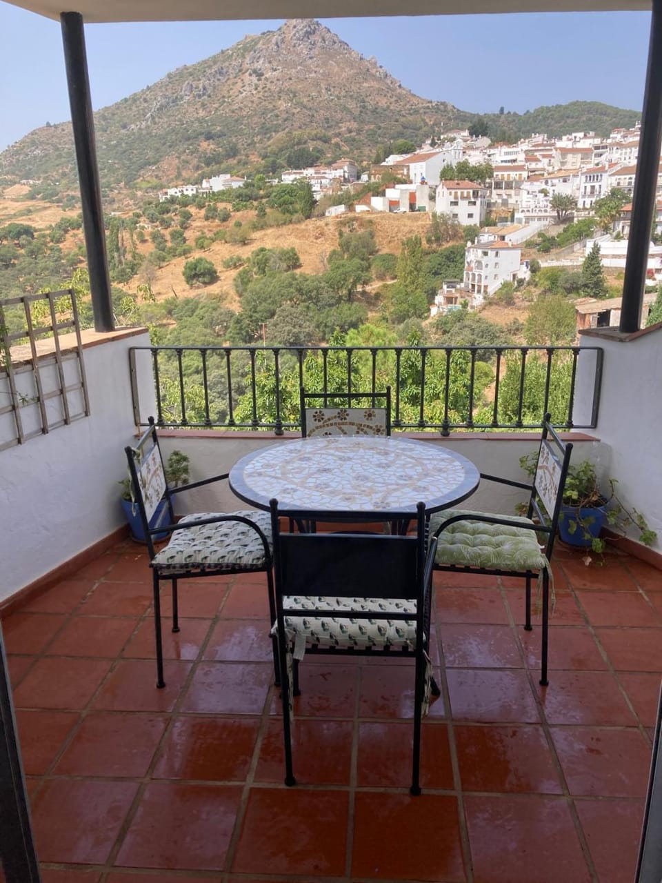 Patio, Natural landscape, View (from property/room), Seating area, Dining area, Mountain view