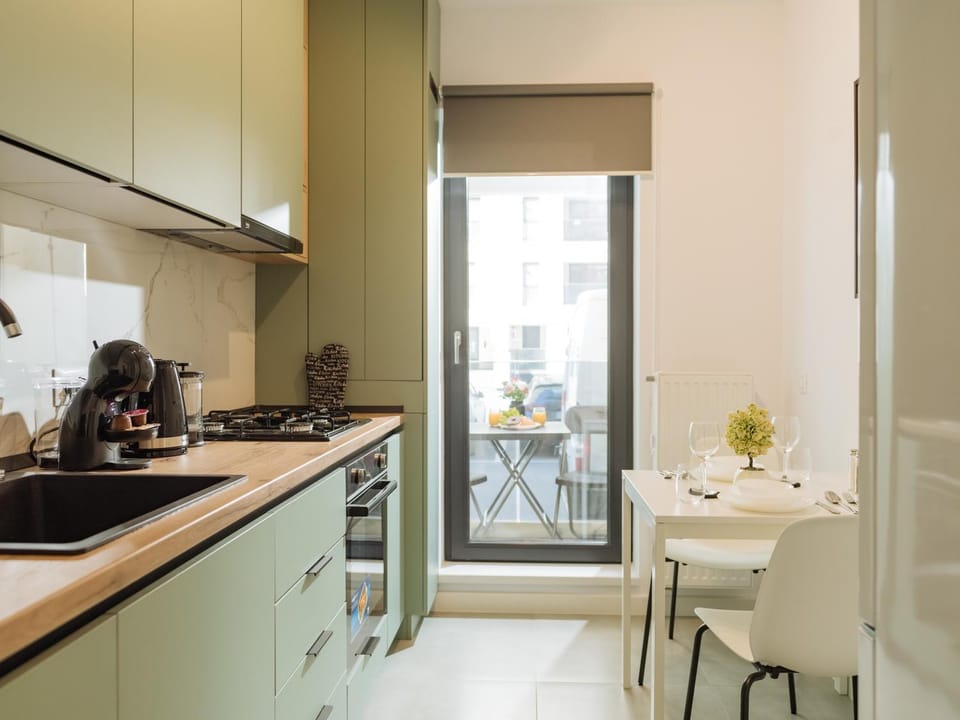 Plaza Cozy Exigent Lujerului - Free Private Parking Apartment in Bucharest