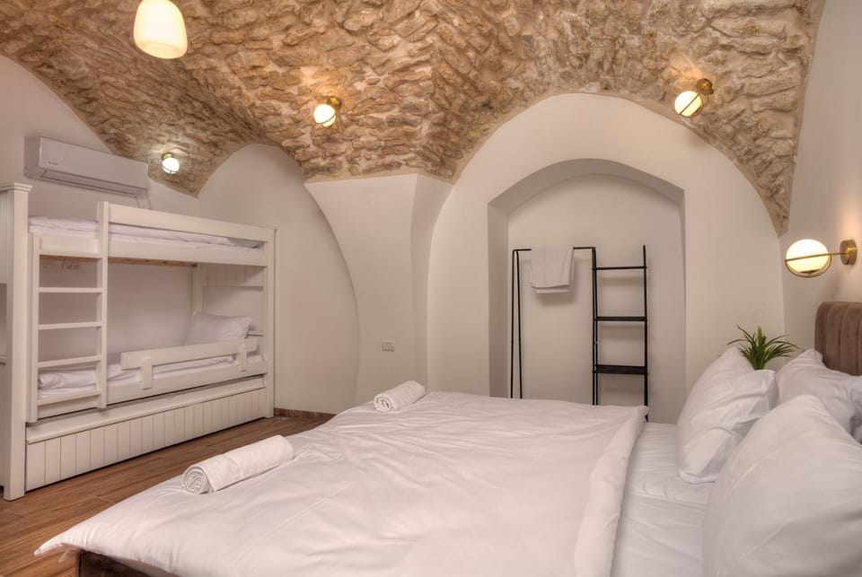 אבן חן Apartment in North District