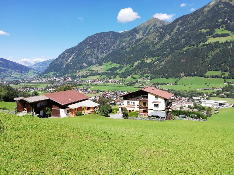 Property building, Natural landscape, Mountain view
