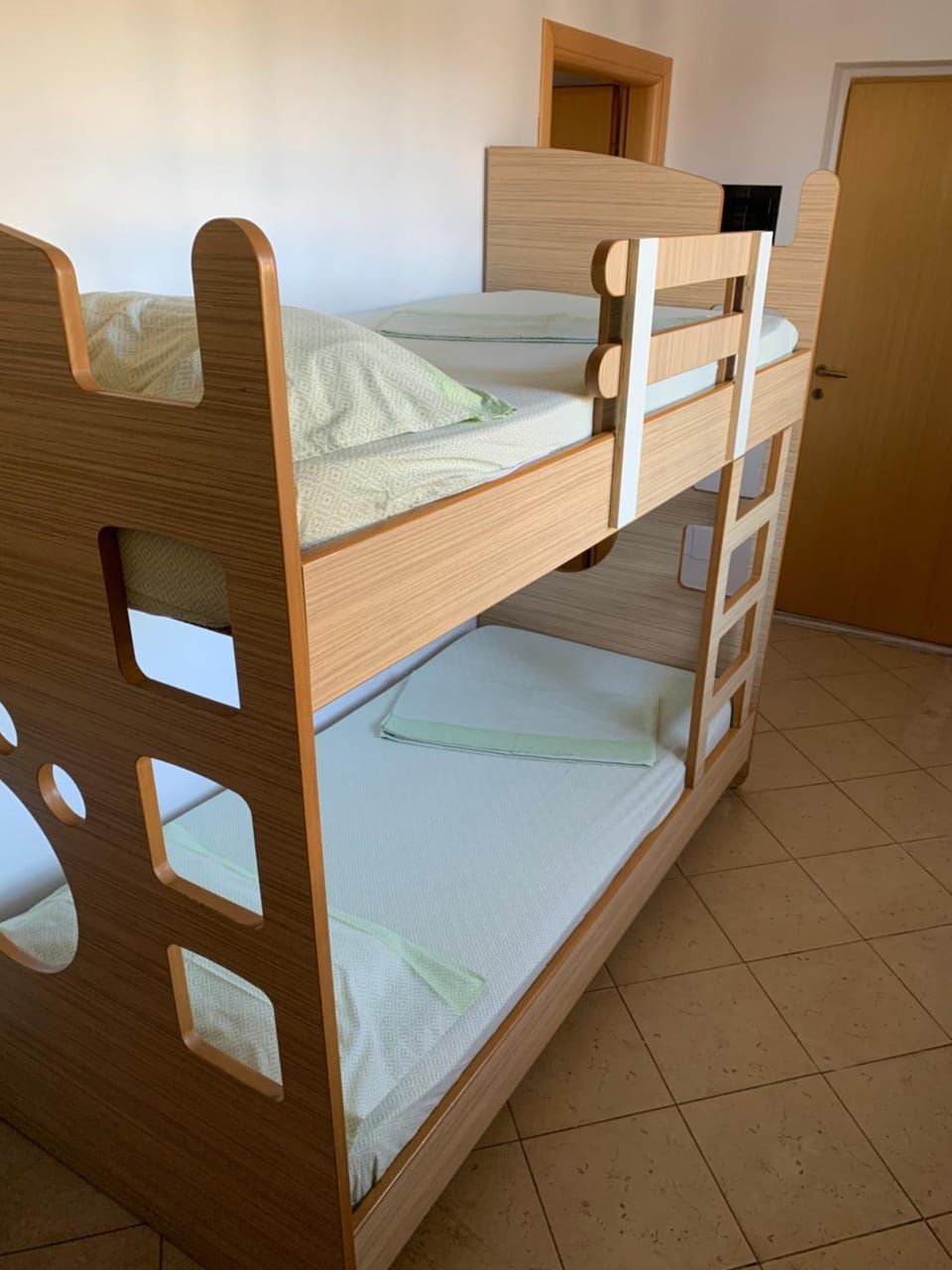 bunk bed