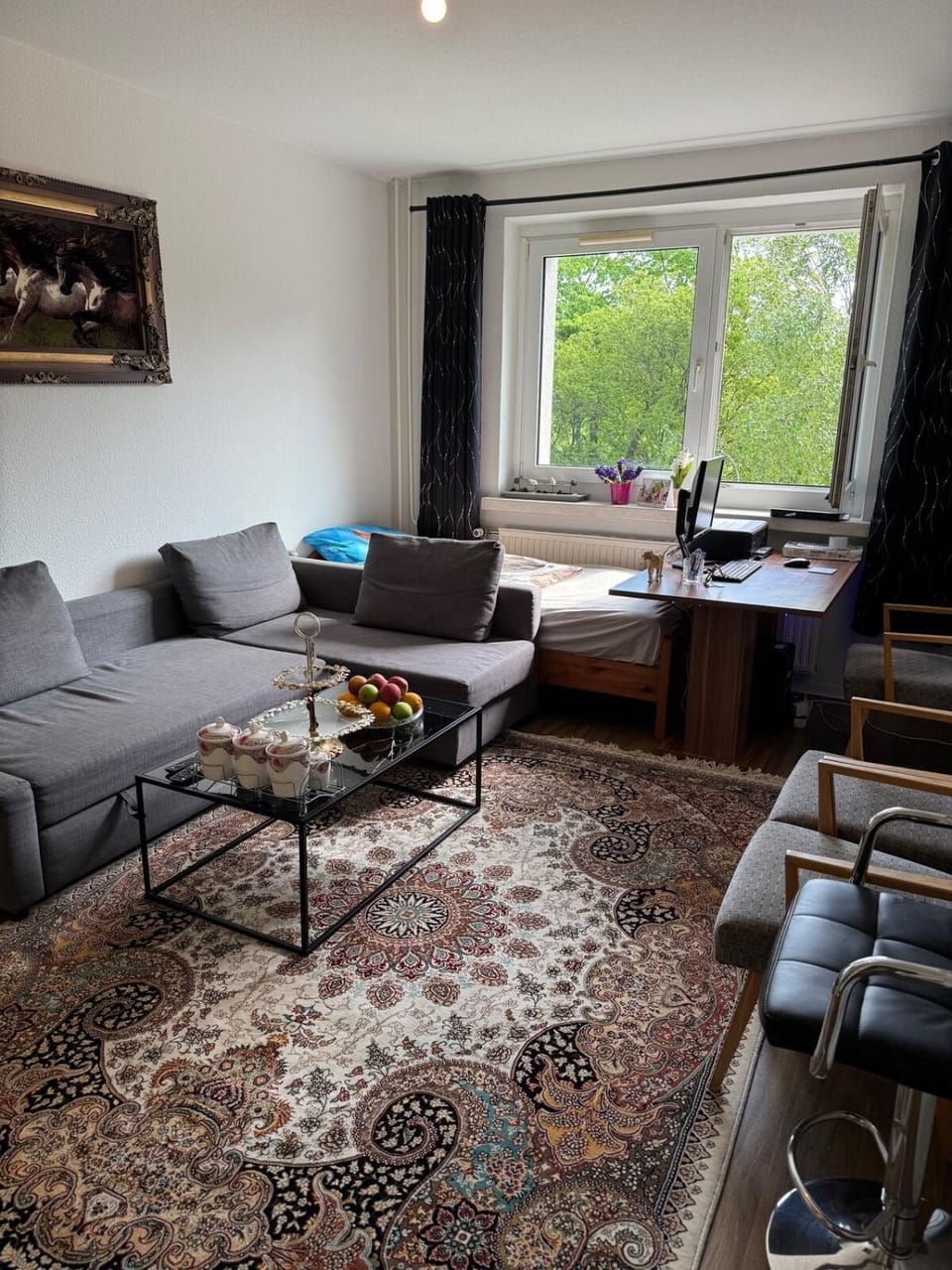 Seating area