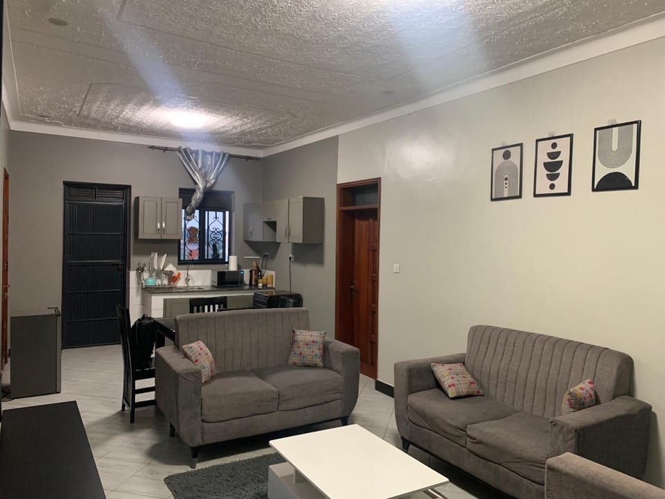 Kitchen or kitchenette, Seating area