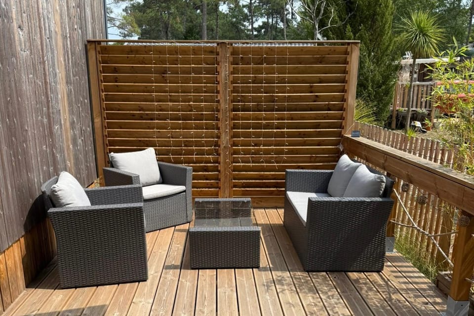 Patio, Day, Balcony/Terrace, Garden view
