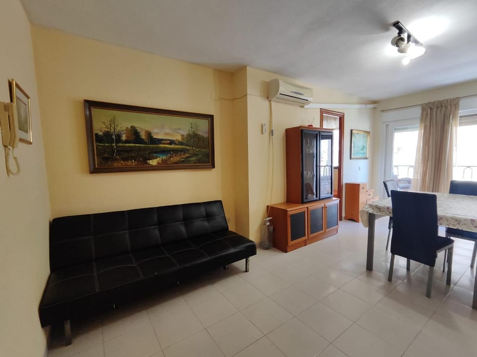 EDIFICIO SOLIMAR 2 HAB en playa Morro de Gos Apartment in Oropesa del Mar