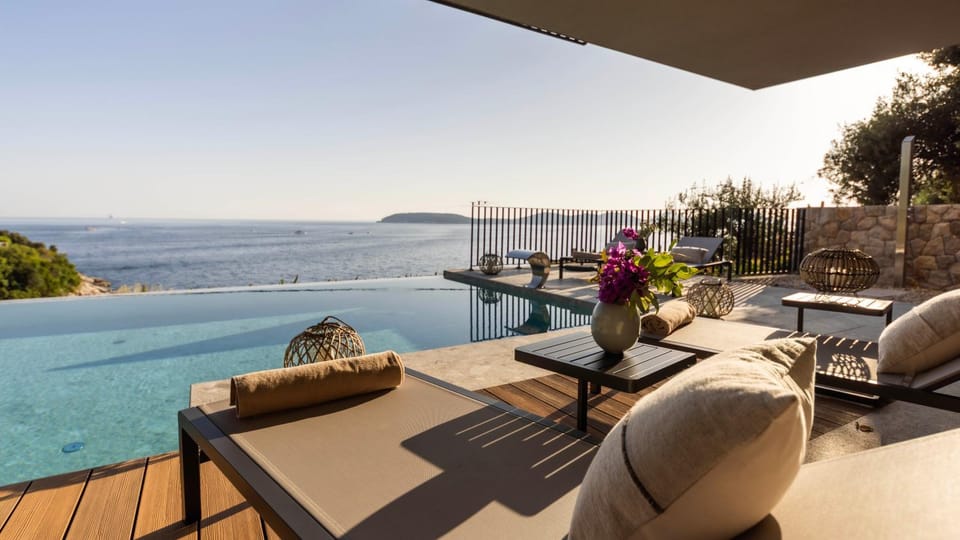 Day, View (from property/room), Pool view, Swimming pool