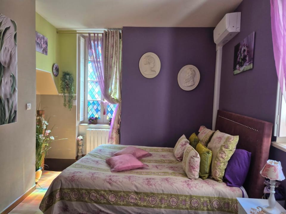 Le Cosy de Cryslor climatisé dans le vieux Chalon médiéval Apartment in Bourgogne-Franche-Comté