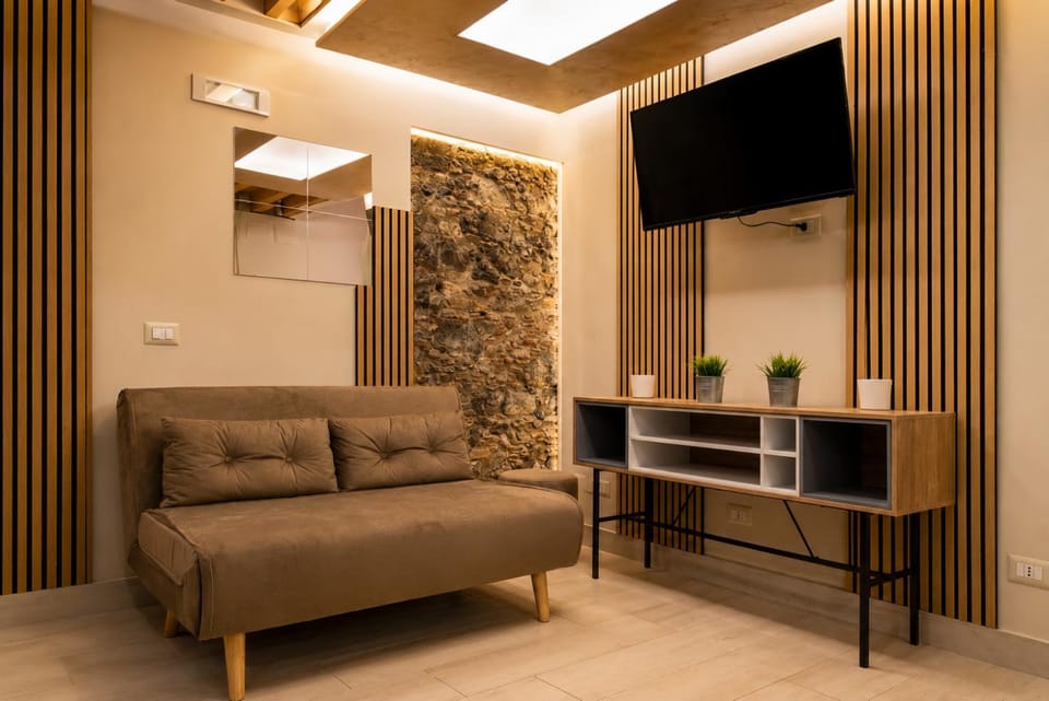 TV and multimedia, Seating area