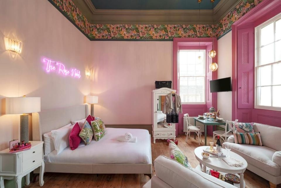 The Rose Nobel studio at The Bank of England Apartment in Bristol