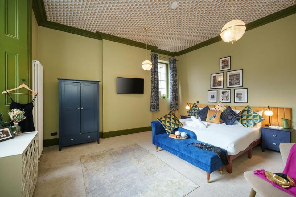 The Royal Mint apartment at The Bank of England Apartment in Bristol