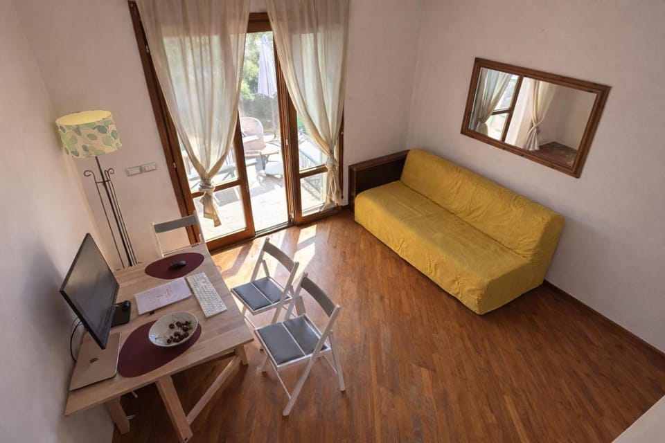 Property building, Dining area