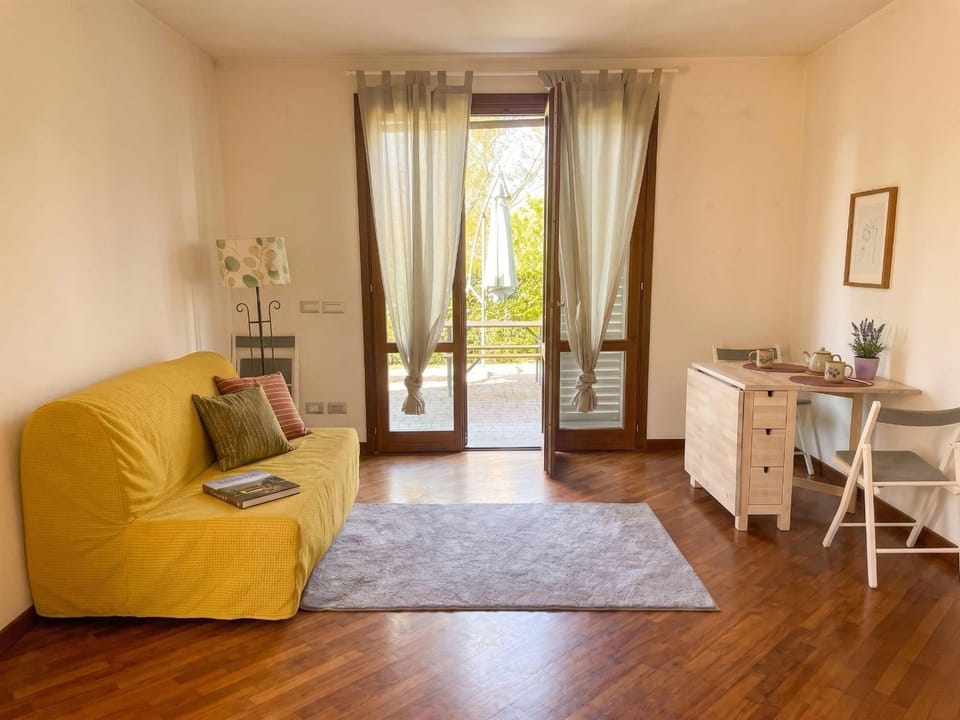 Natural landscape, Living room, Garden view