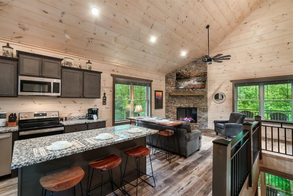 Bearly Breezin House in Sevierville