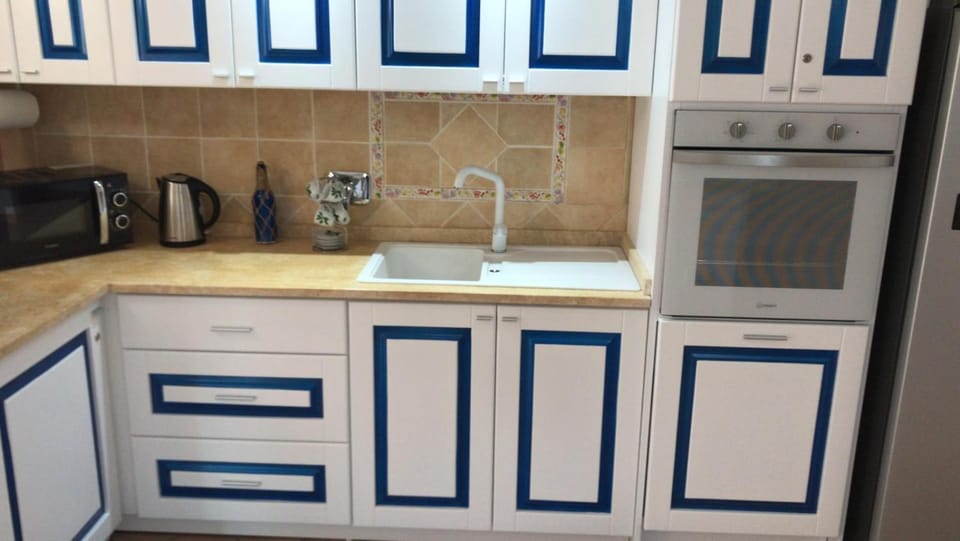Coffee/tea facilities, minibar
