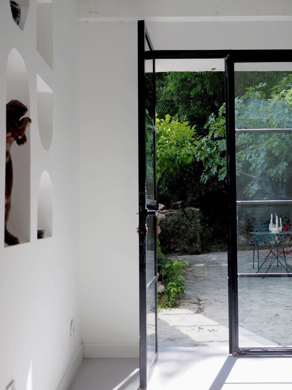 Patio, Day, Garden view