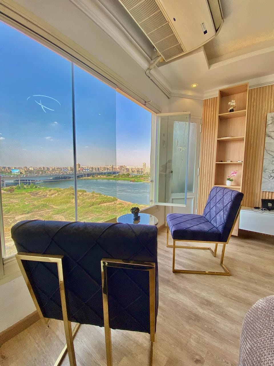 Natural landscape, View (from property/room), Balcony/Terrace, Seating area