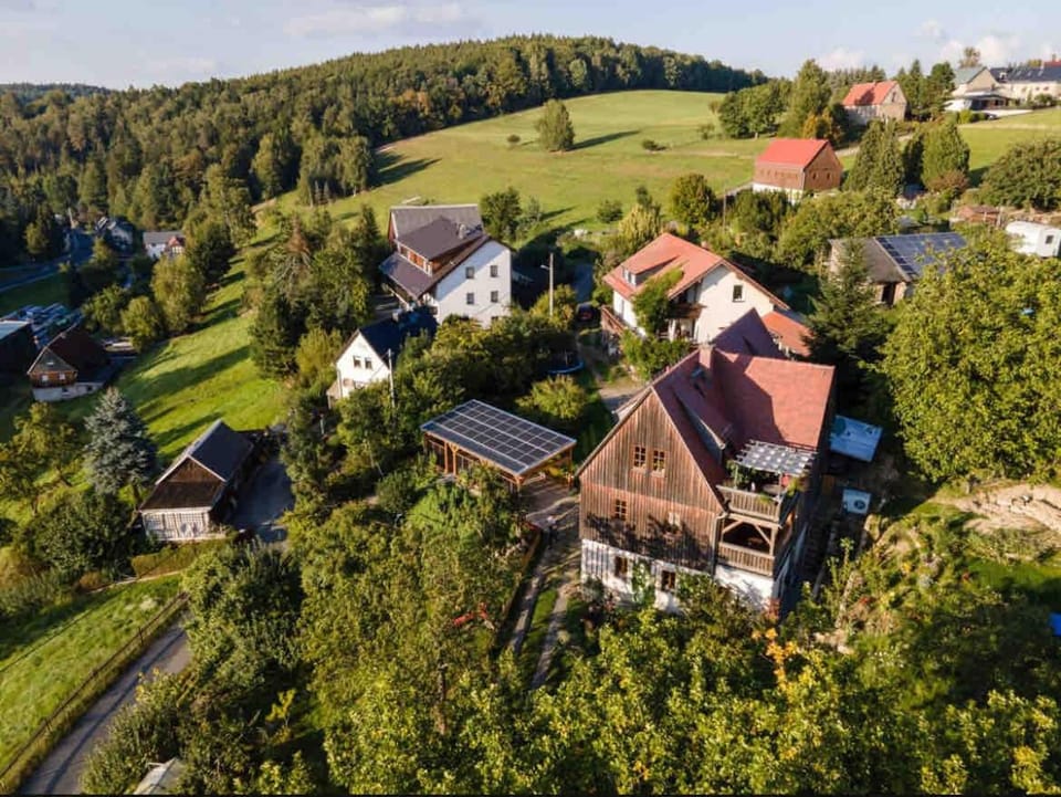 Property building, Bird's eye view