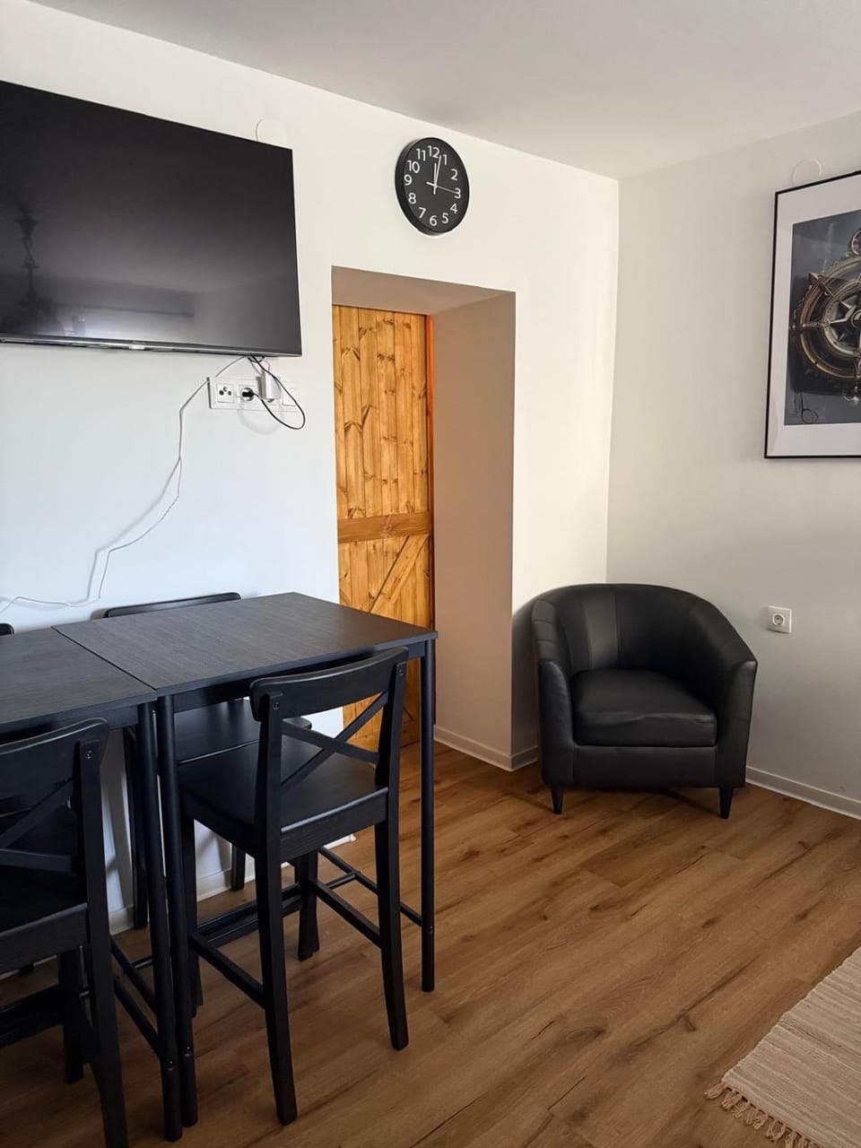 TV and multimedia, Seating area