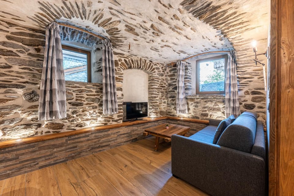 Property building, Living room