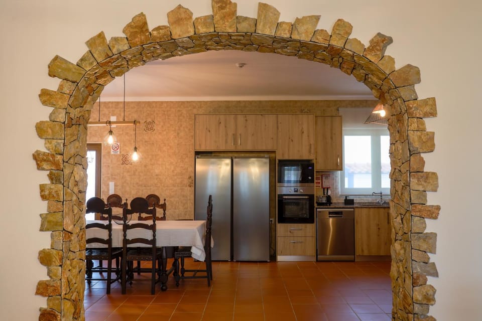 QUINTA das OLIVEIRAS COUNTRY HOUSE House in Santarém District, Portugal