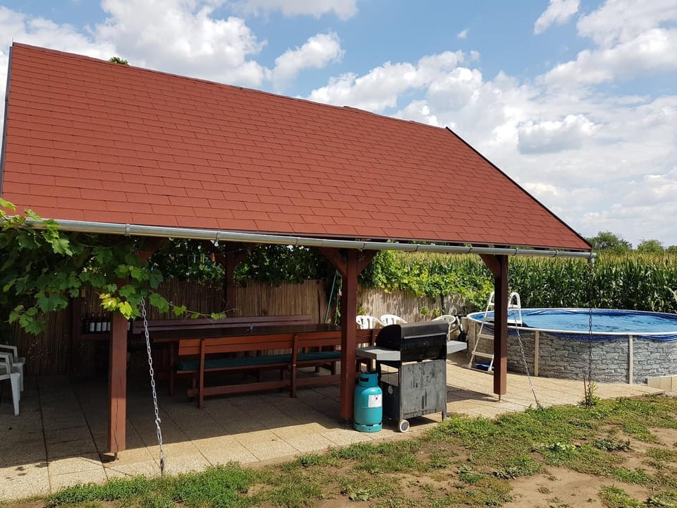 Vinný sklep u Osičky House in South Moravian Region