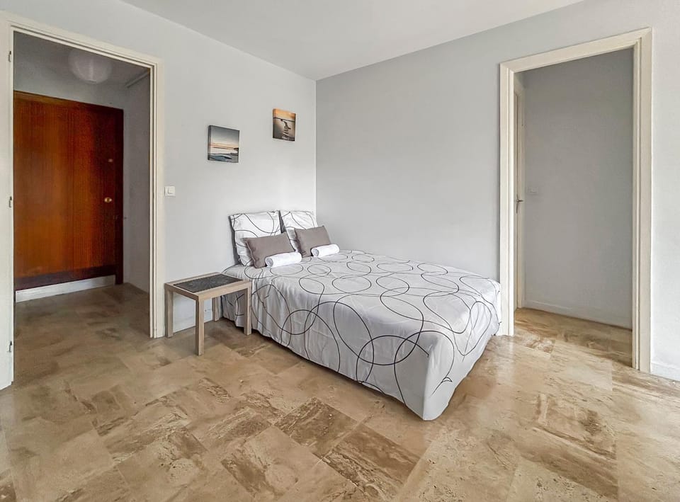 Studio proche de la mer avec parking Cagnes-sur-Mer Apartment in Cagnes-sur-Mer
