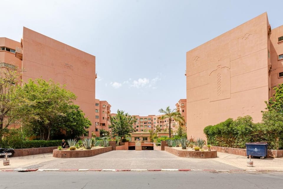 Confort et style en pleins centre de Hivernage Apartment in Marrakesh
