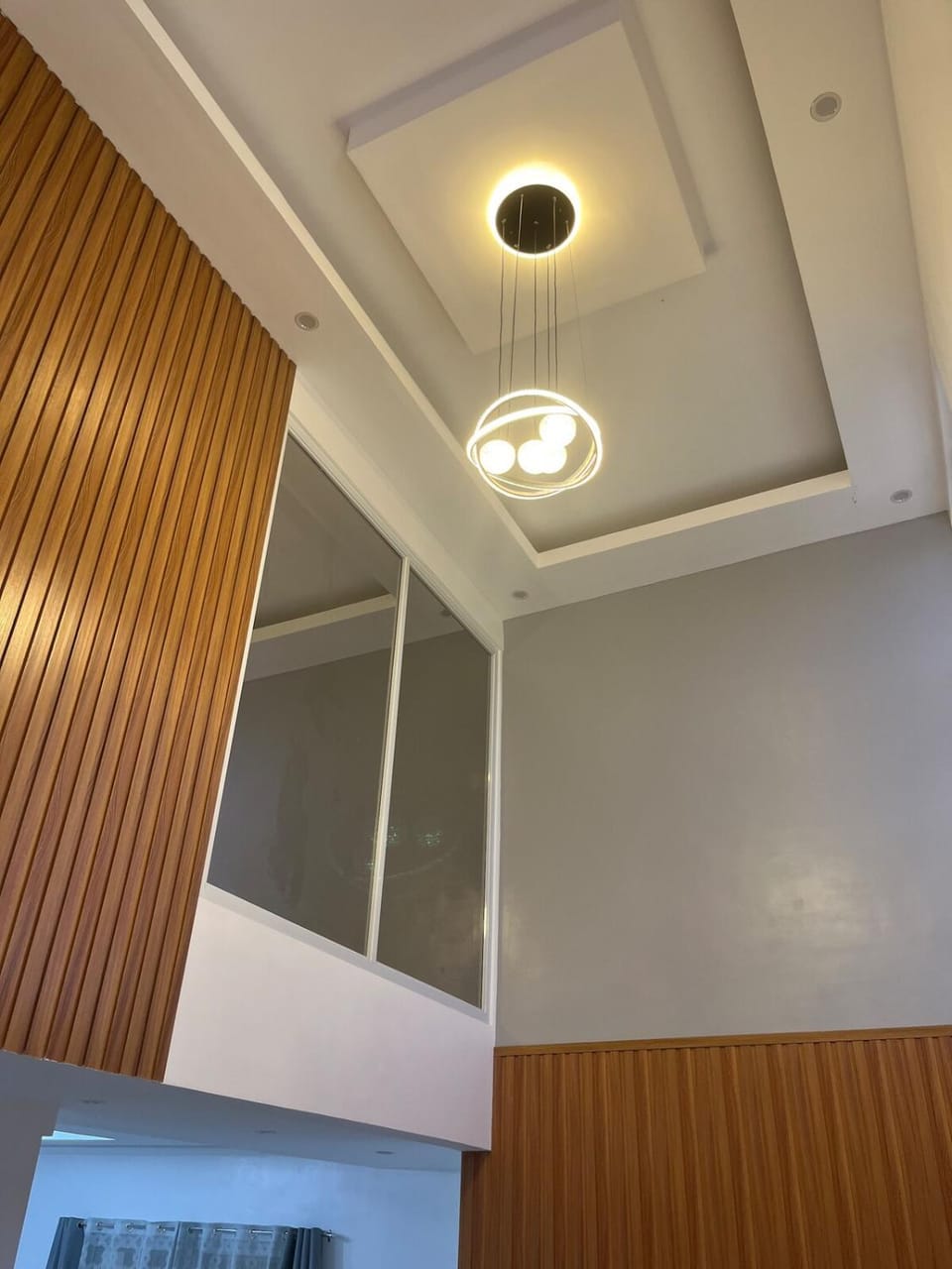 The GrayHouse Inn-Balcony,FullAc,open-space House in Calabarzon