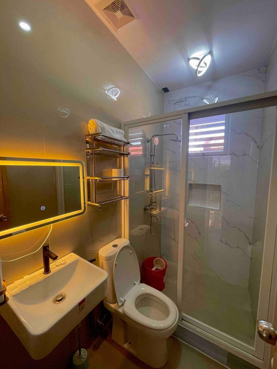 The GrayHouse Inn-Balcony,FullAc,open-space House in Calabarzon