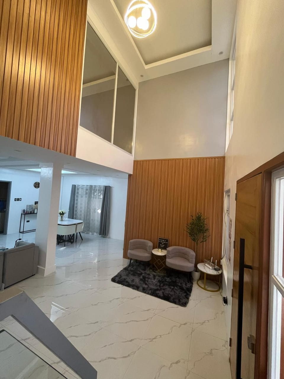 The GrayHouse Inn-Balcony,FullAc,open-space House in Calabarzon