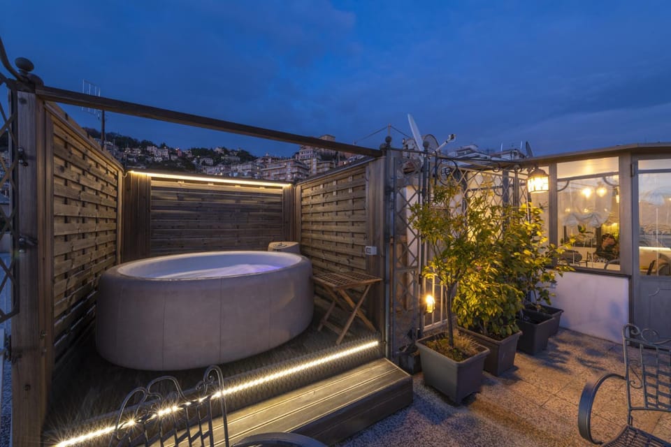 Patio, Night, Natural landscape, Garden, Hot Tub, Garden view