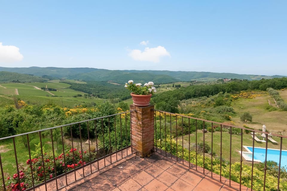 Agriturismo La Cipressaia Farm Stay in Radda in Chianti