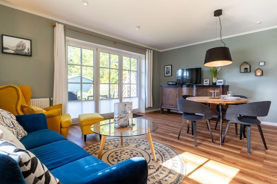 Ferienhaus Süderpiep – 4 individuelle Ferienwohnungen nahe Südstrand Ferienwohnung Seestern – stilvolles Erdgeschossdomizil mit Terrasse Apartment in Sankt Peter-Ording