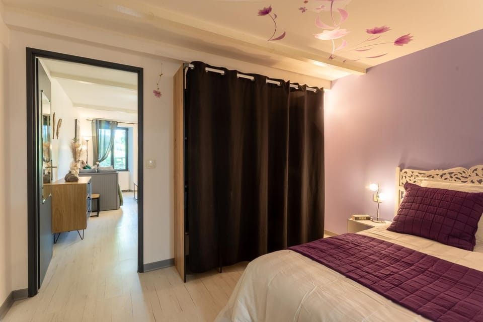 Living room, Bedroom